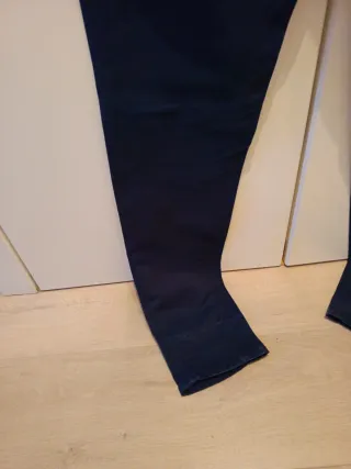 Pantalón chino hombre azul