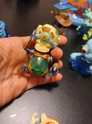 Lotto di action figure giocattolo