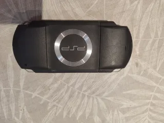 Consola PSP + 3 Juegos