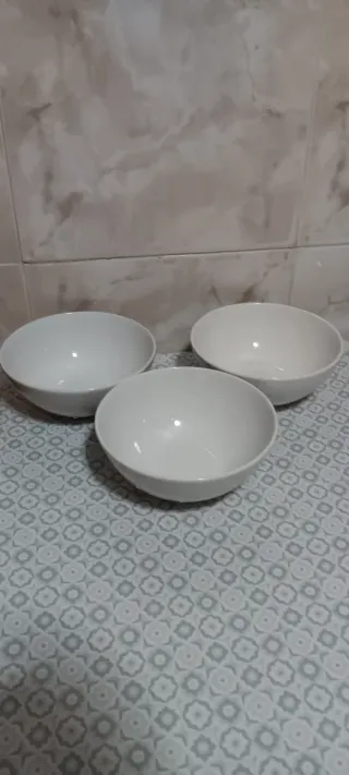 Set de 3 boles de porcelana blancos por 5€