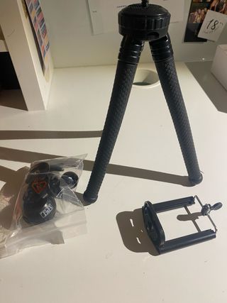 Trípode flexible Influence con tres adaptaciones