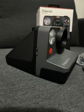 Polaroid Now Cámara Instantánea