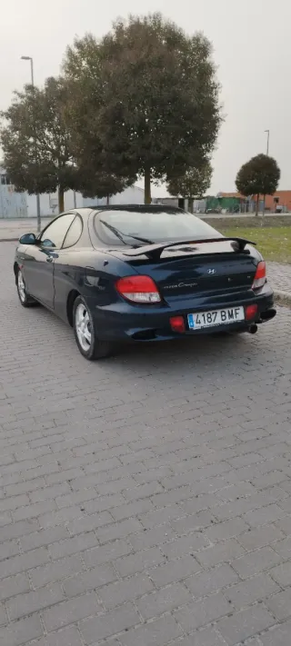 Hyundai Coupe 2001