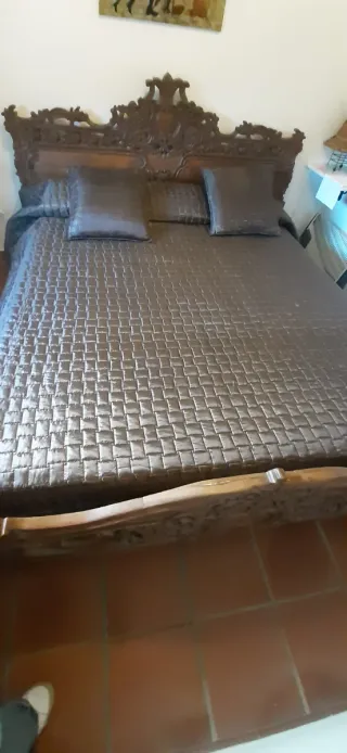 Cama King Size Madera Tallada