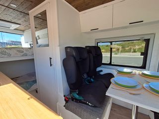 Peugeot Boxer L3H2 camperizada homologada 4 px