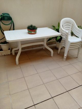 Mesa y 4 Sillas Terraza Plástico Blanco