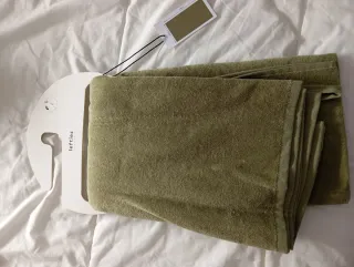 Toalla de piscina Lefties verde