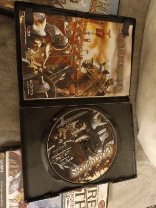 Juegos PC: Empires y Earth Expansion