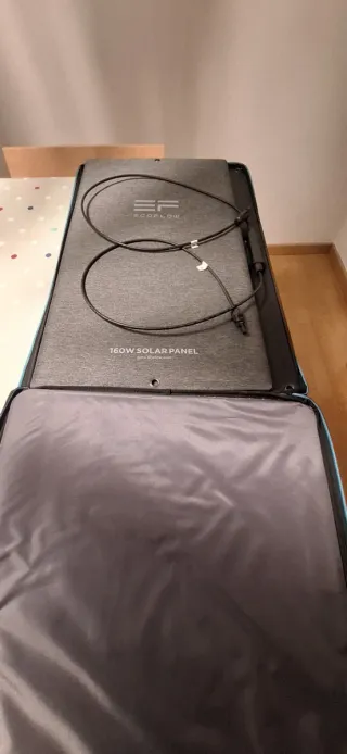 Panel Solar Ecoflow 160W + cable alargador.