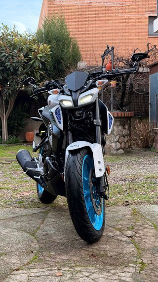 Yamaha MT-125 Plata/Azul