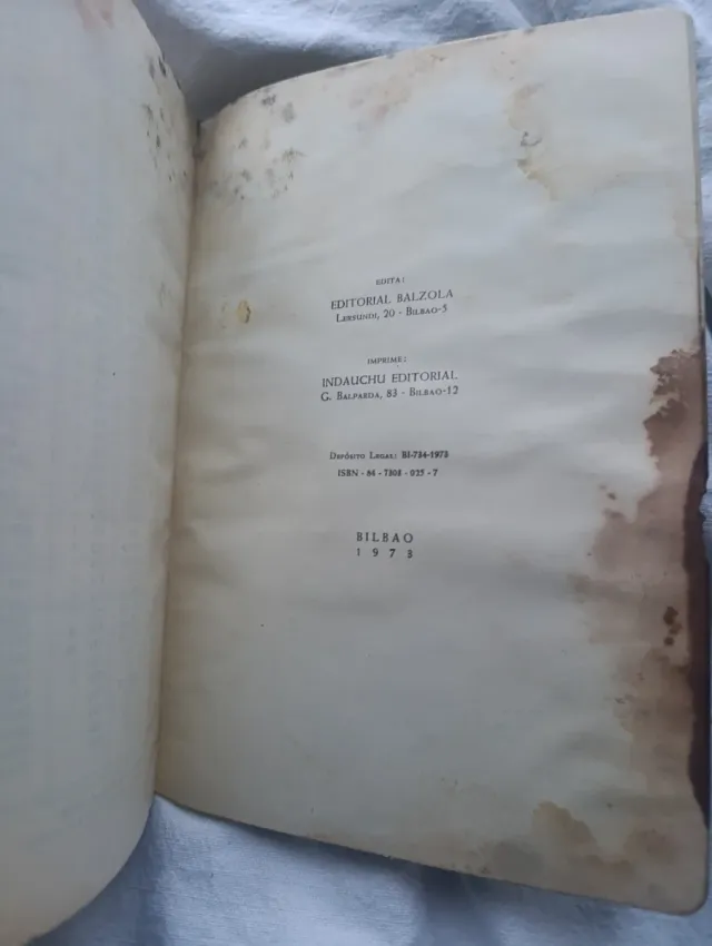 Manual Tornillos, Tuercas y Accesorios DIN