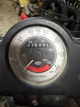Peugeot Speedfight 2 Scooter