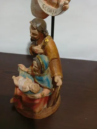 Figura Sagrada Familia con Ángel