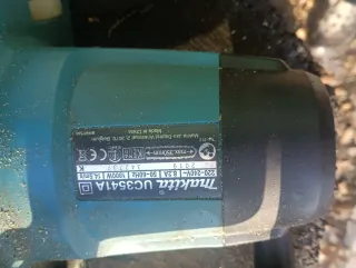 Motosierra eléctrica Makita precio algo negociable