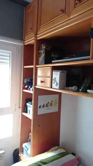 Armario habitación de madera