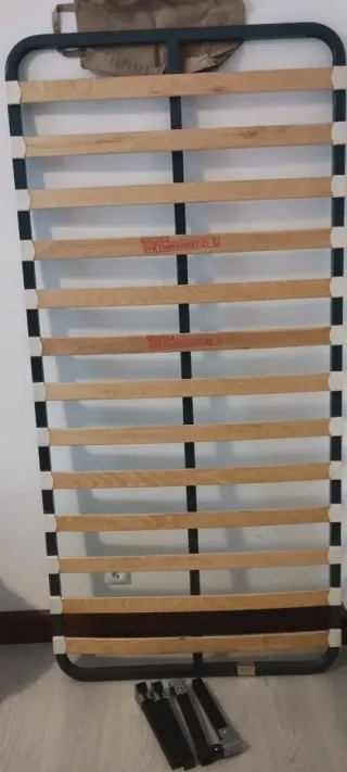 Somier 90x190 cm. 13 lamas de Haya. CON PATAS