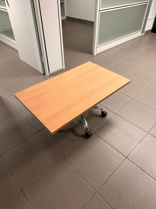 Sofá 2 plazas reclinable piel y mesa