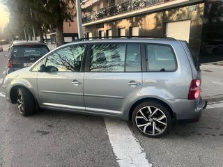 Volkswagen Touran 2010
