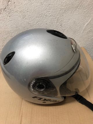 Casco Moto Airoh Plata con Visera