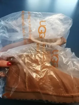 Botas UGG Ultra Mini Mujer Talla 38