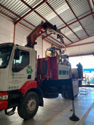 Servicio camion pluma    674202658