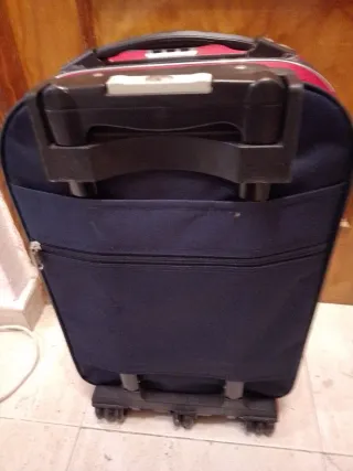 Maleta de viaje con ruedas