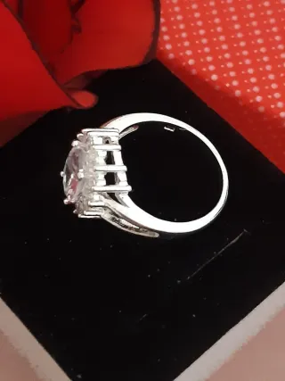 Anillo brillante Talla 7 , baño plata