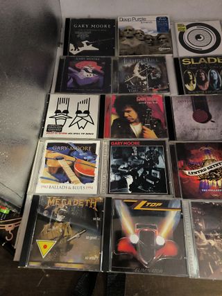 Lote 15 CDs Rock y Heavy Internacional 5€ unidad