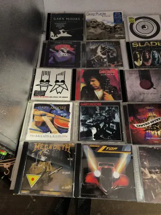 Lote 15 CDs Rock y Heavy Internacional 5€ unidad