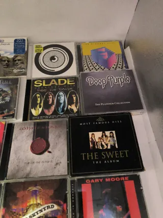 Lote 15 CDs Rock y Heavy Internacional 5€ unidad