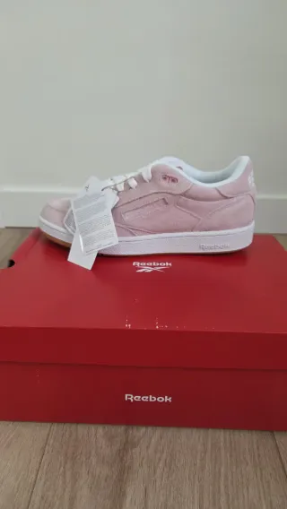 Zapatillas Reebok rosas talla 43 nuevas club c