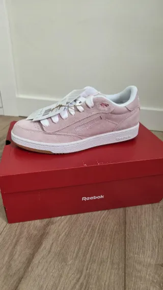 Zapatillas Reebok rosas talla 43 nuevas club c
