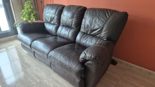Sofá de piel 3 plazas relax. Super cómodo