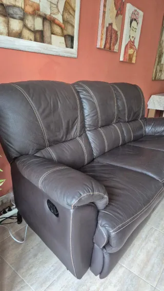 Sofá de piel 3 plazas relax. Super cómodo