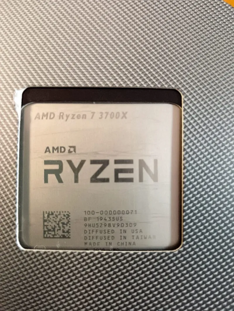 RYZEN 7 3700X afbeelding 2