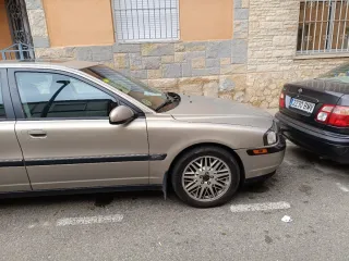 Volvo S80 2002