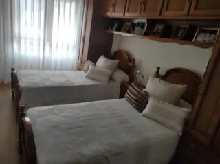 Dormitorio completo madera