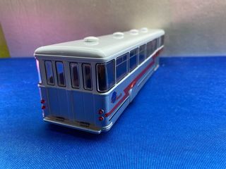 CAMION ESCALA 1:43 EBRO B45  BUS AEROPUERTO IBERIA