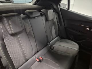PEUGEOT 2008 GT 1.2 PTECH 130CV EAT8