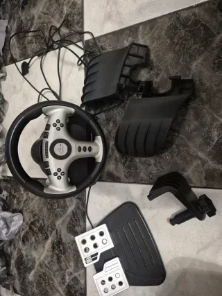 Volante Fernando Alonso PS2 + Pedales