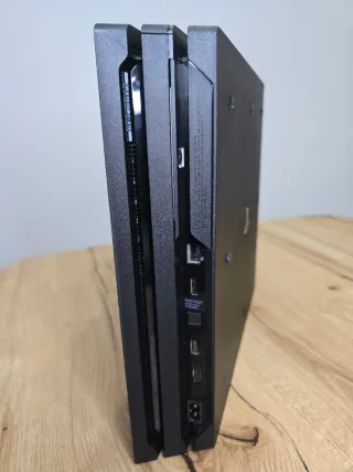 Playstation 4 1Tb + Mando Original