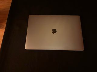 MacBook Pro 16 i9 32GB RAM 512GB SSD