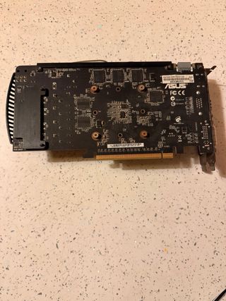 Tarjeta Gráfica ASUS GeForce GTX 550 Ti