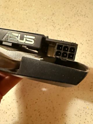 Tarjeta Gráfica ASUS GeForce GTX 550 Ti