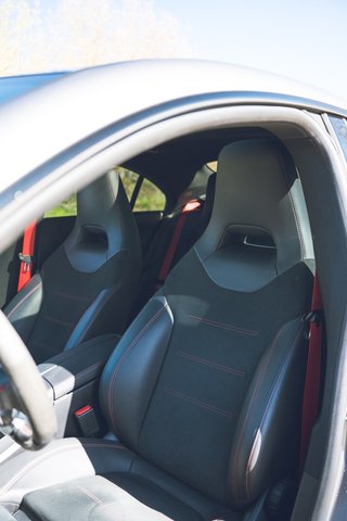 MERCEDES-BENZ CLA 45 S AMG 4MATIC+ (2023)