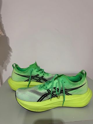 Asics megablast ekiden verdes