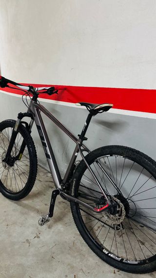 Bicicleta BH Spike
