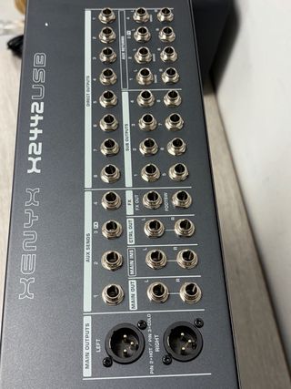 Behringer Xenyx X2442USB Mixer