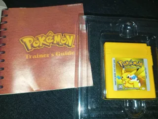 Game Boy Color + Pokémon Amarillo