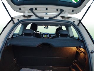 MINI MINI Cooper D 85 kW (116 CV)